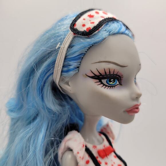 Monster High Doll Ghoulia Yelps 10.5" Tall Blue Red Dead Tired Accessories - Picture 5 of 12